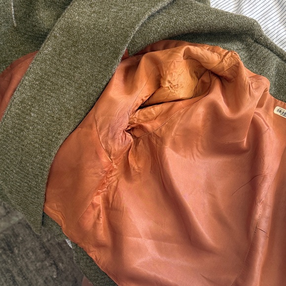 1960s True Vintage Wool Olive Green Tulip Skirt with Blazer - Picture 11 of 11